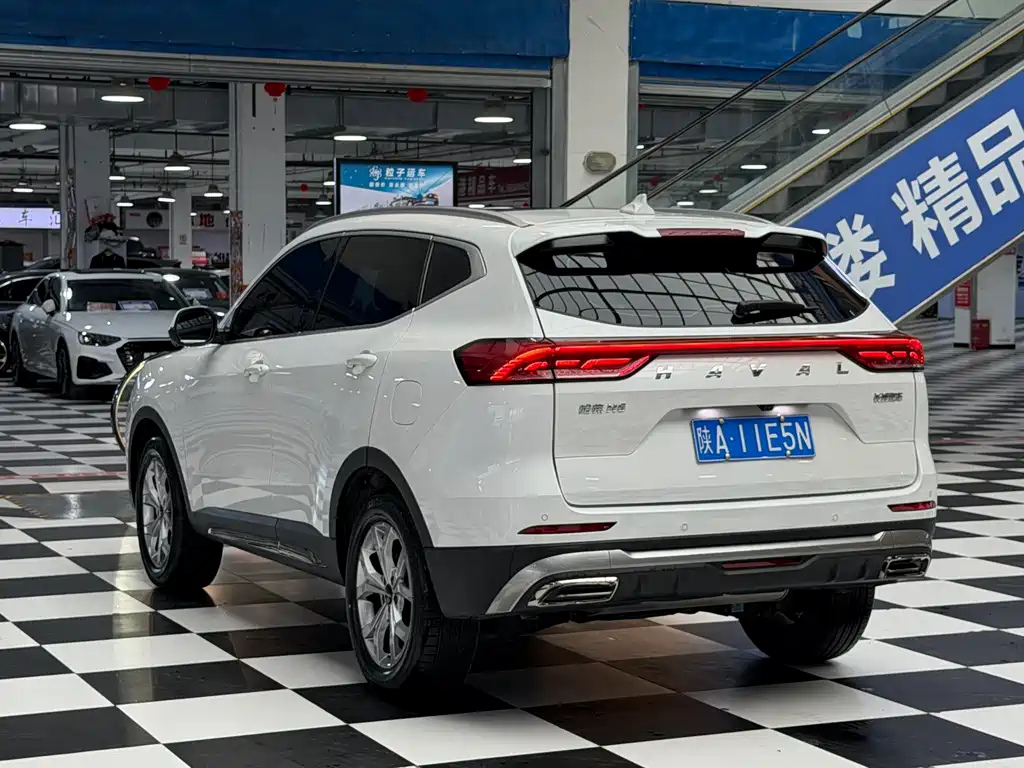 Haval H6 2023 — фото 17