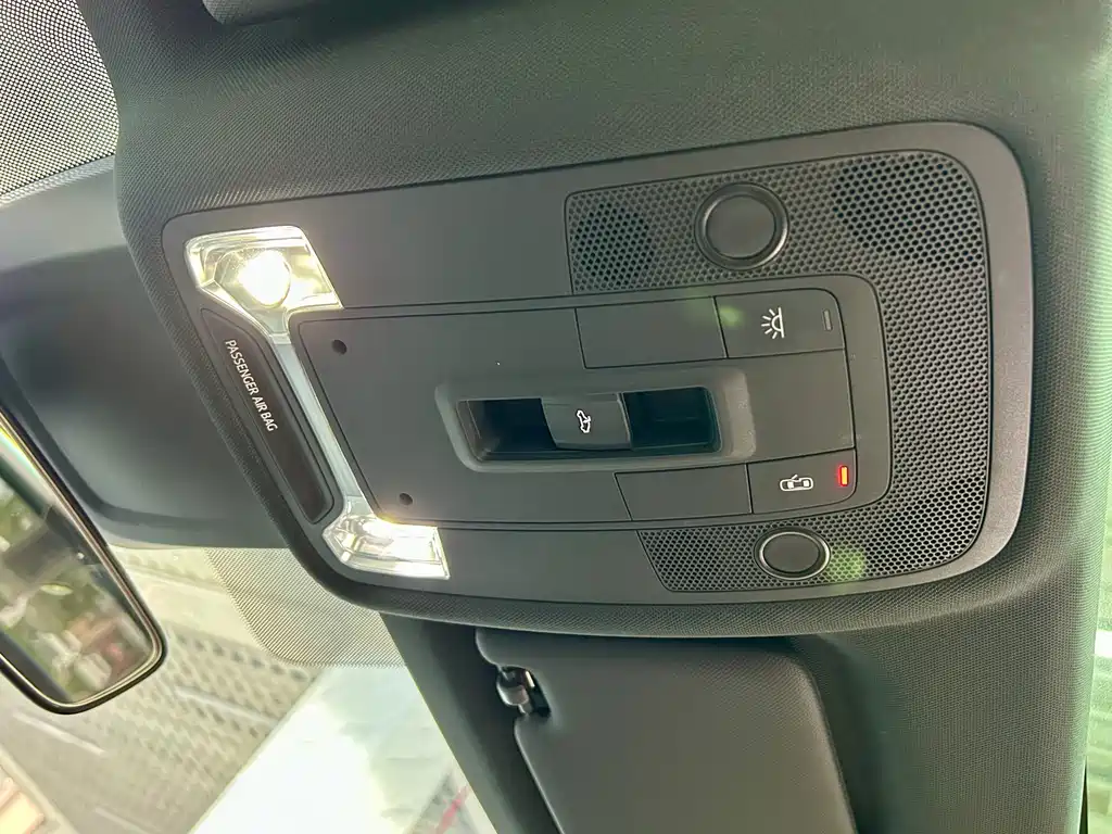 Audi A3 2023 — фото 21