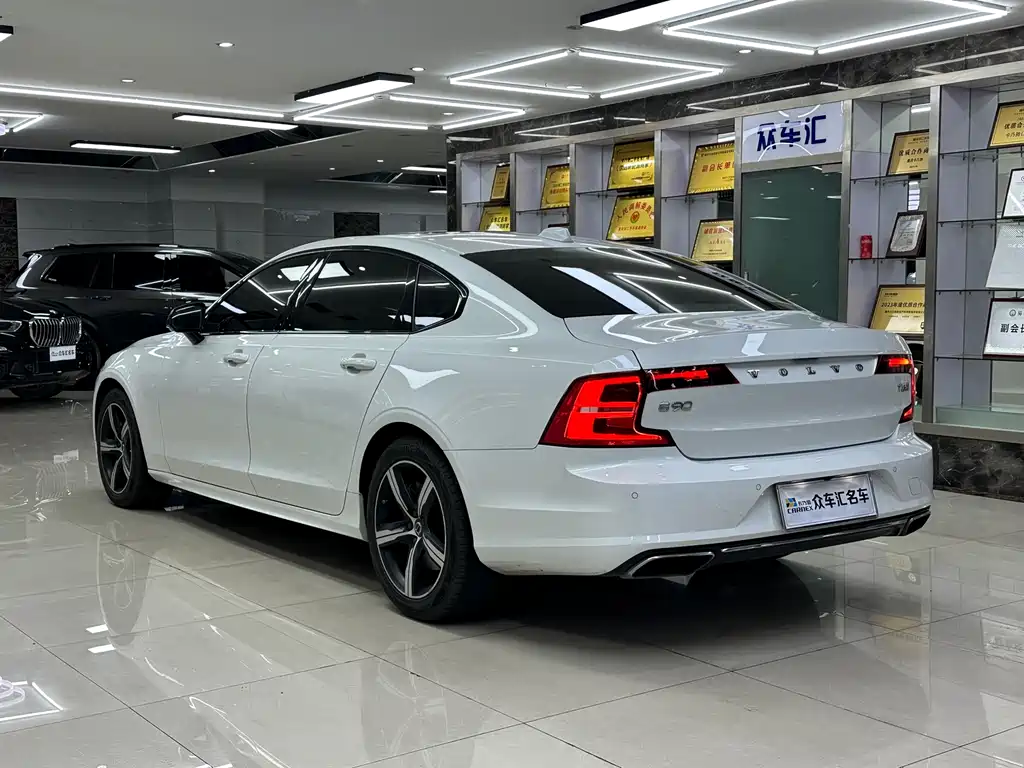 Volvo S90 2019 — фото 4