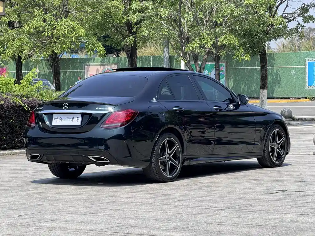 Mercedes-Benz C-Class 2018 — фото 16
