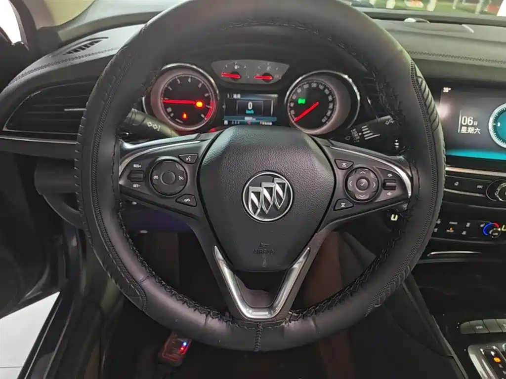 Buick Regal 2020 — фото 11