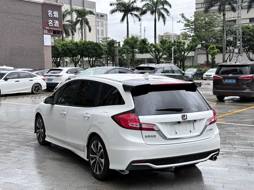 Honda Jade 2018 — фото 7