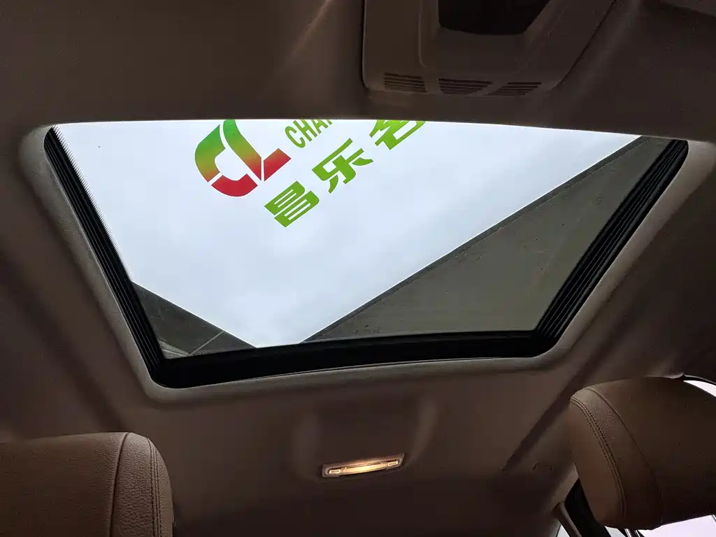 BMW X6 2015 — фото 15
