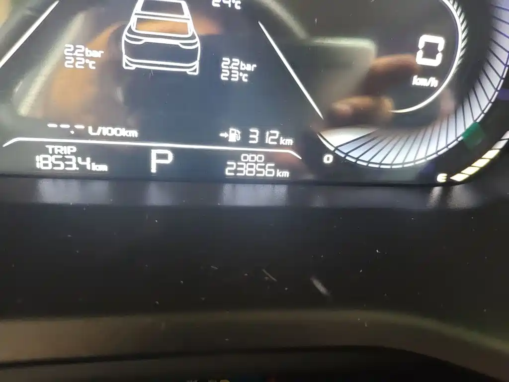 Geely Emgrand 2023