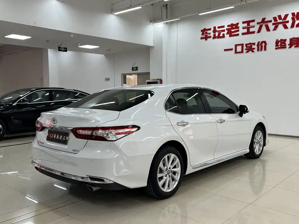 Toyota Camry 2023