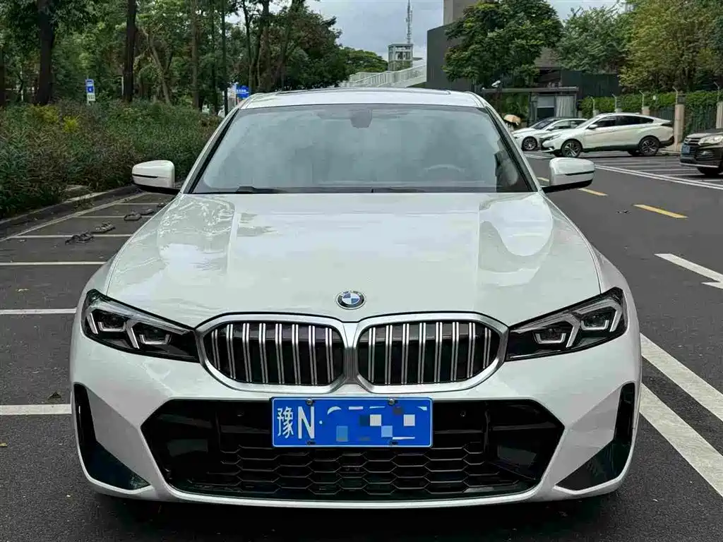 BMW 3 Series 2023