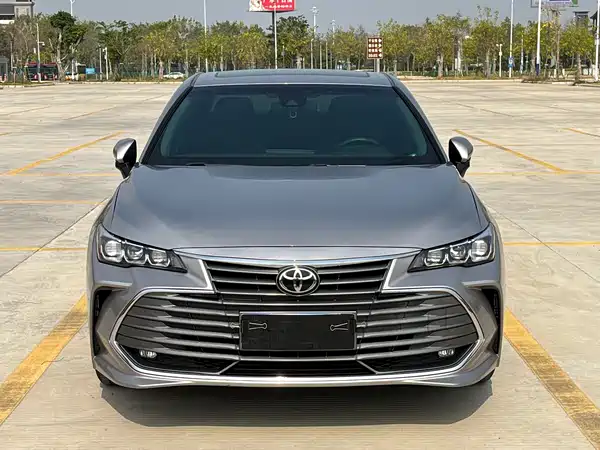 Toyota Avalon 2019