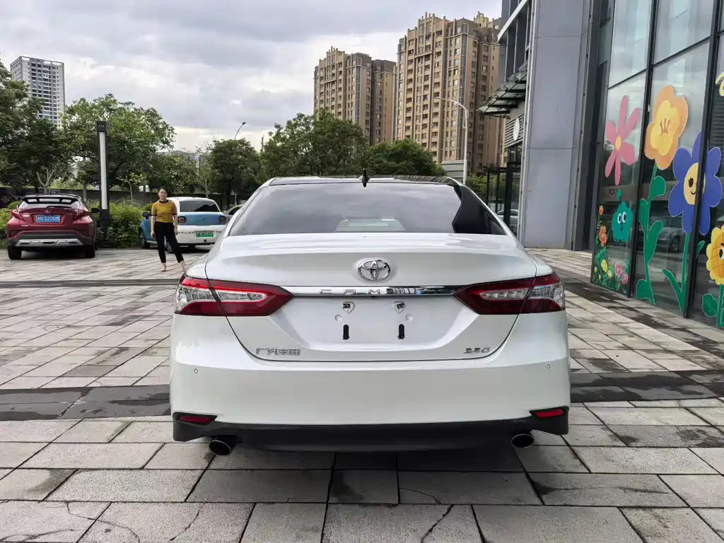 Toyota Camry 2022