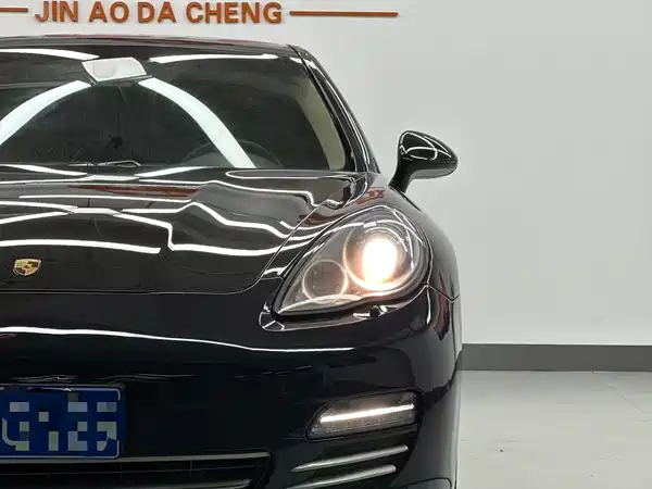 Porsche Panamera 2013