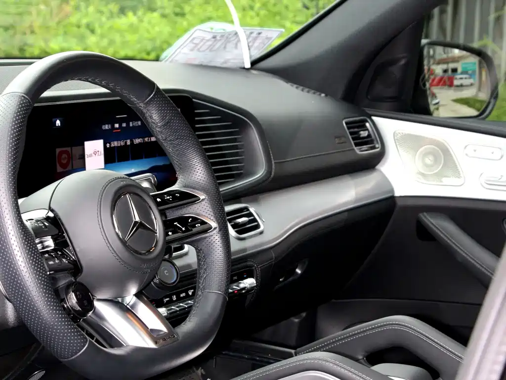 Mercedes-Benz GLE AMG 2024 — фото 10