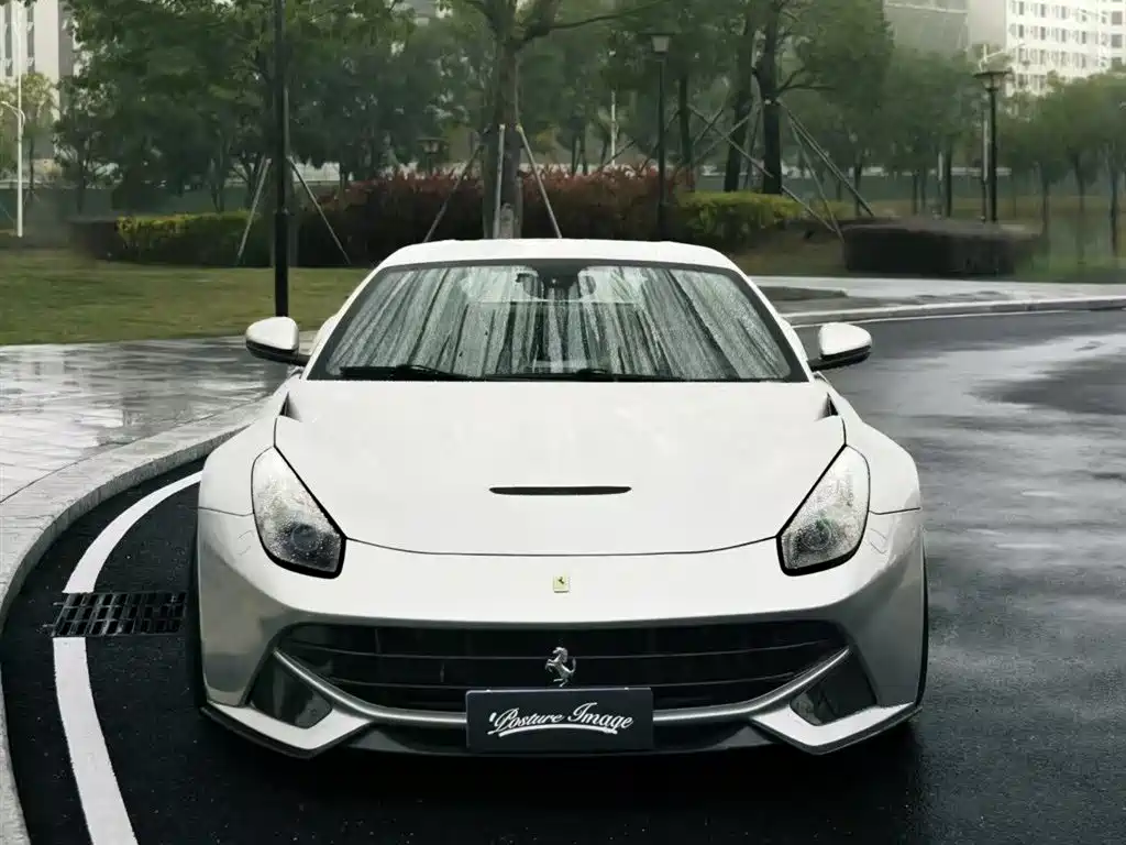 Ferrari F12berlinetta 2013 — фото 2