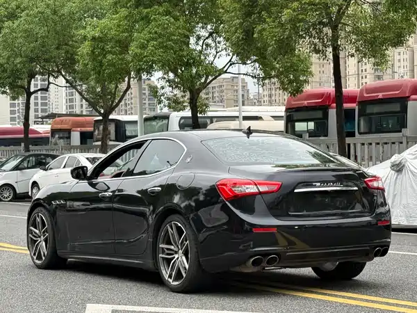 Maserati Ghibli 2017