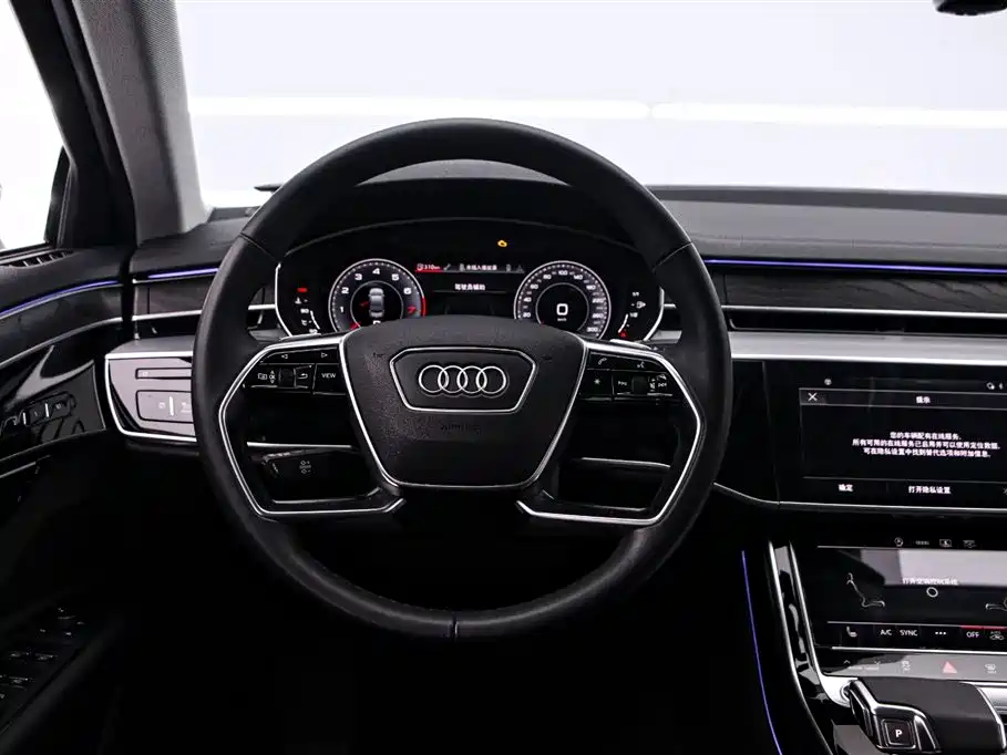 Audi A8 2021 — фото 7