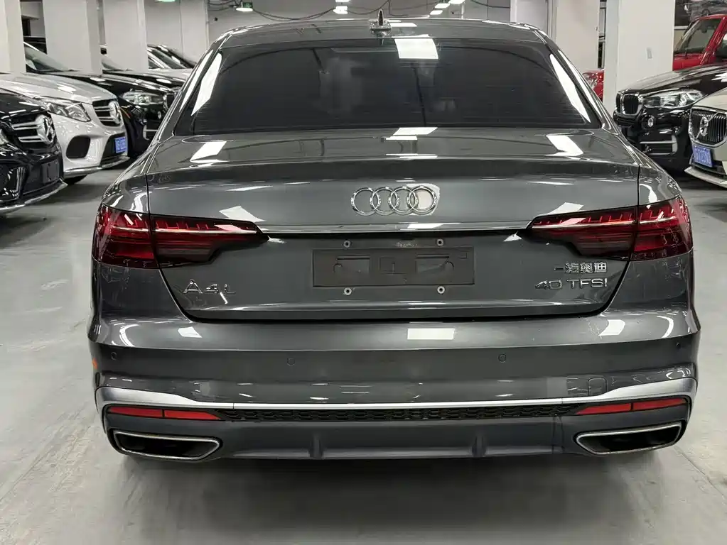 Audi A4L 2021 — фото 16