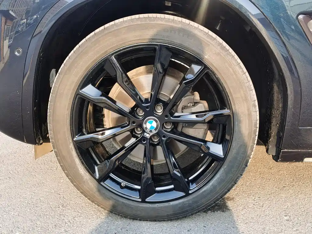 BMW X3 2022 — фото 9