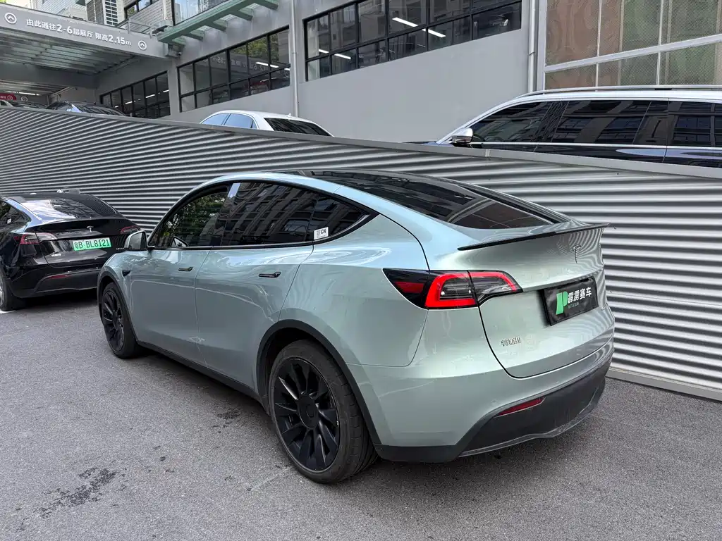 Tesla Model Y 2021 — фото 4