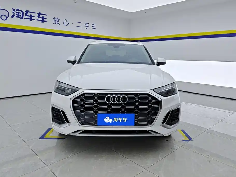 Audi Q5L 2021 — фото 2