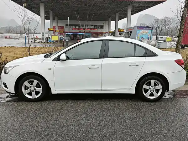 Chevrolet Cruze 2012