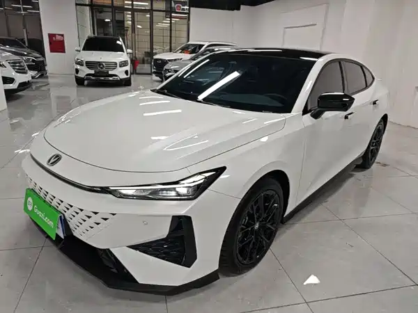 Changan UNI-V 2024