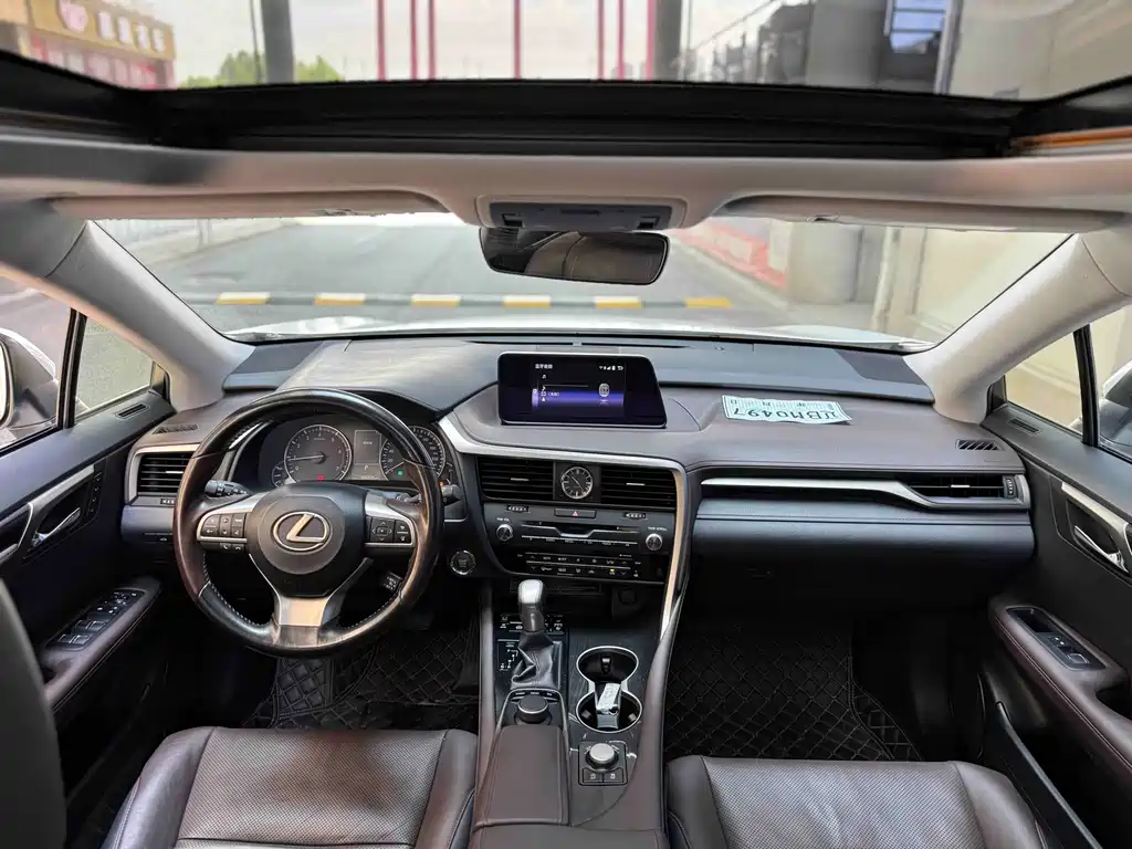 Lexus RX 2016 — фото 14