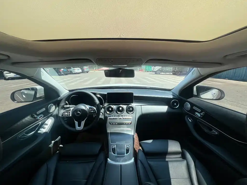 Mercedes-Benz C-Class 2019