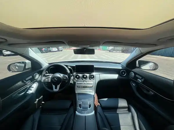 Mercedes-Benz C-Class 2019