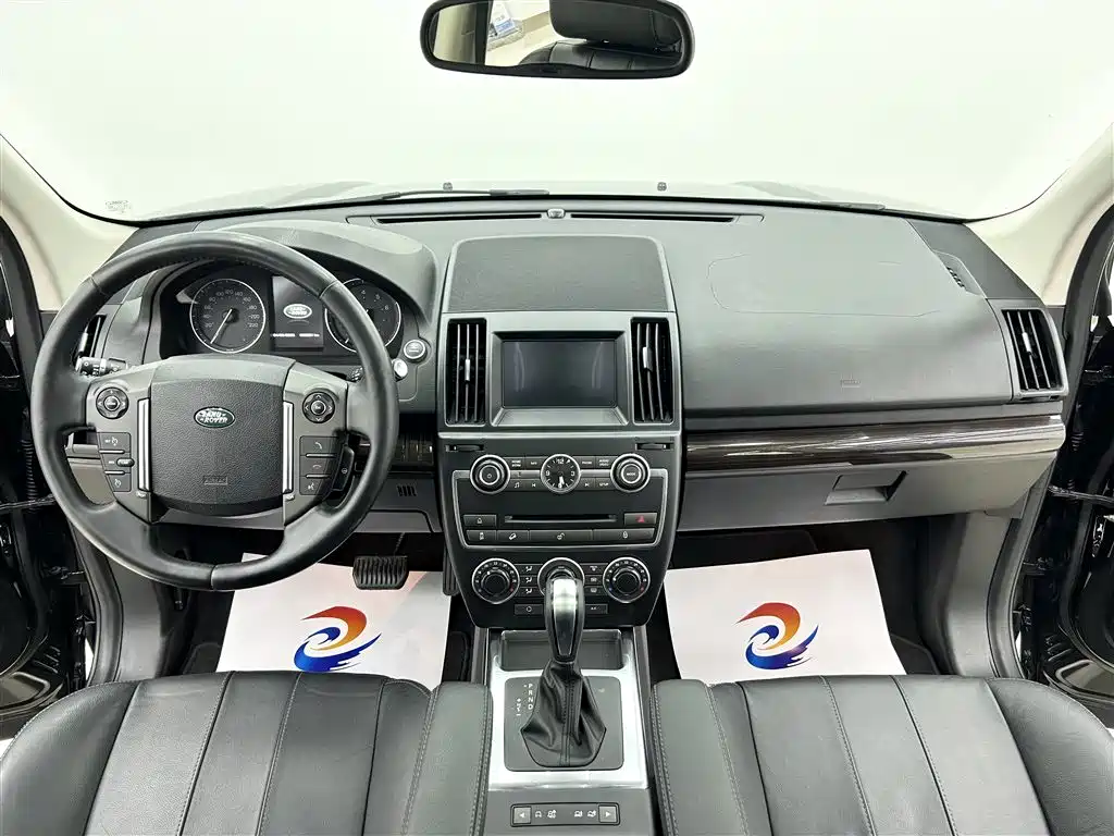 Land Rover Freelander 2 2013 — фото 9