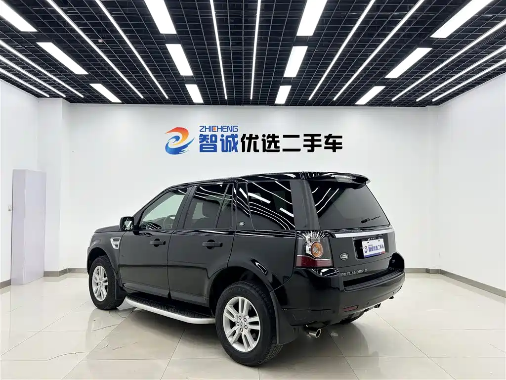 Land Rover Freelander 2 2013 — фото 21
