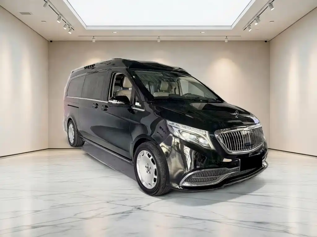 Mercedes-Benz V-Class 2020 — фото 12