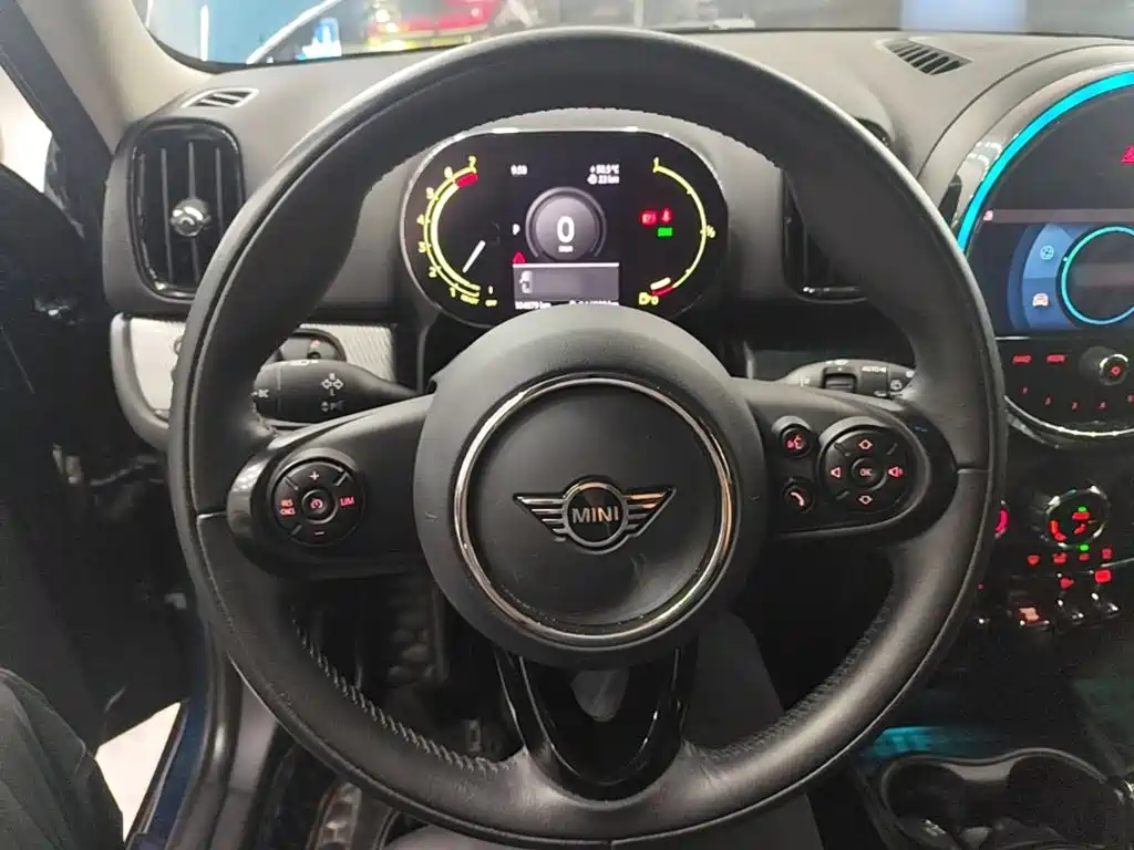 MINI Countryman 2021 — фото 11