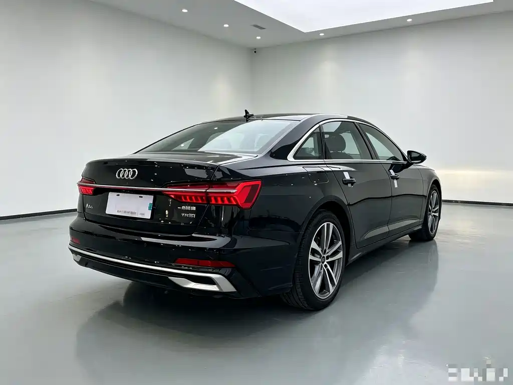 Audi A6L 2024 — фото 11