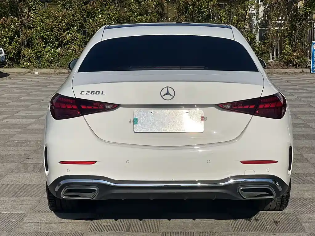 Mercedes-Benz C-Class 2023 — фото 9