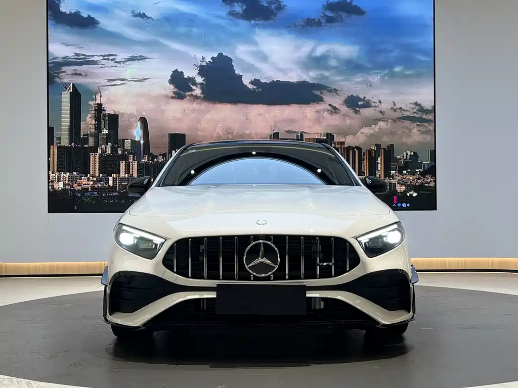 Mercedes-Benz A-Class AMG 2024 — фото 2