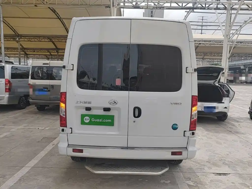 Maxus V80 2025