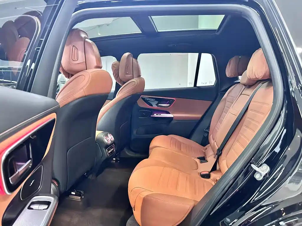 Mercedes-Benz GLC 2024 — фото 10
