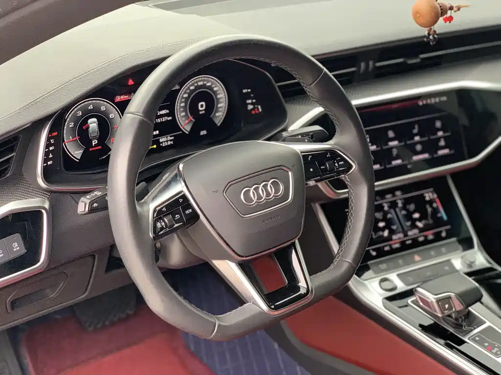 Audi A7L 2023 — фото 12