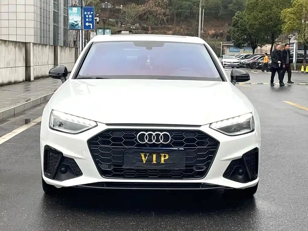 Audi A4L 2020 — фото 2