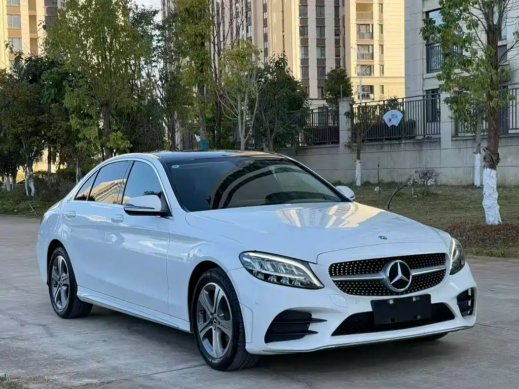 Mercedes-Benz C-Class 2021 — фото 3