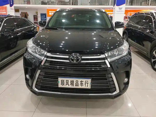 Toyota Highlander 2020