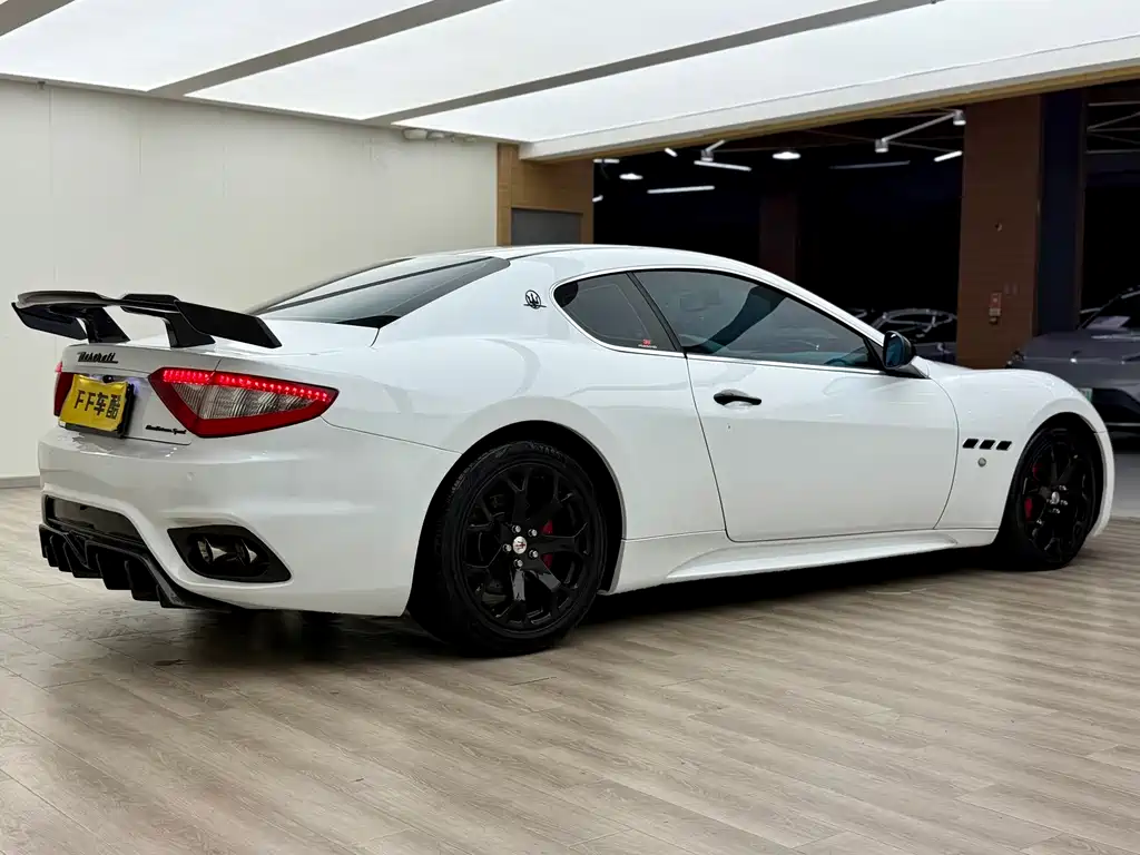 Maserati Granturismo 2008 — фото 8