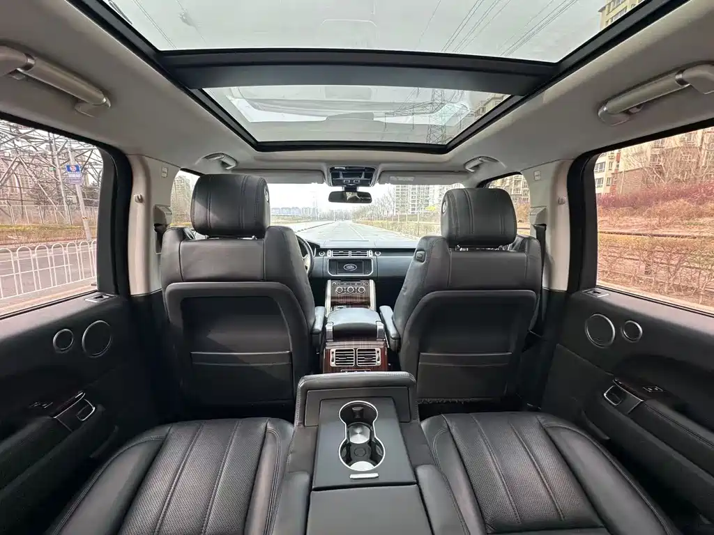 Land Rover Range Rover 2015 — фото 13