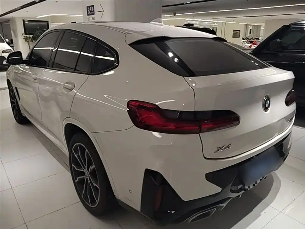 BMW X4 2022 — фото 5