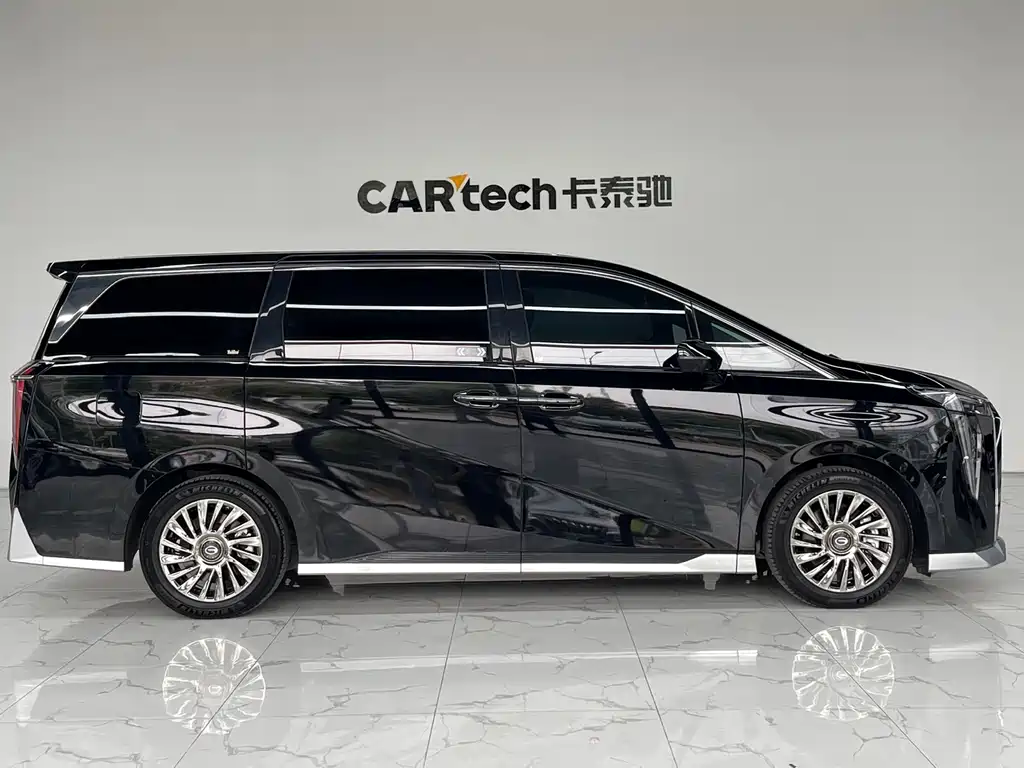 GAC Motor Trumpchi M8 2023 — фото 8