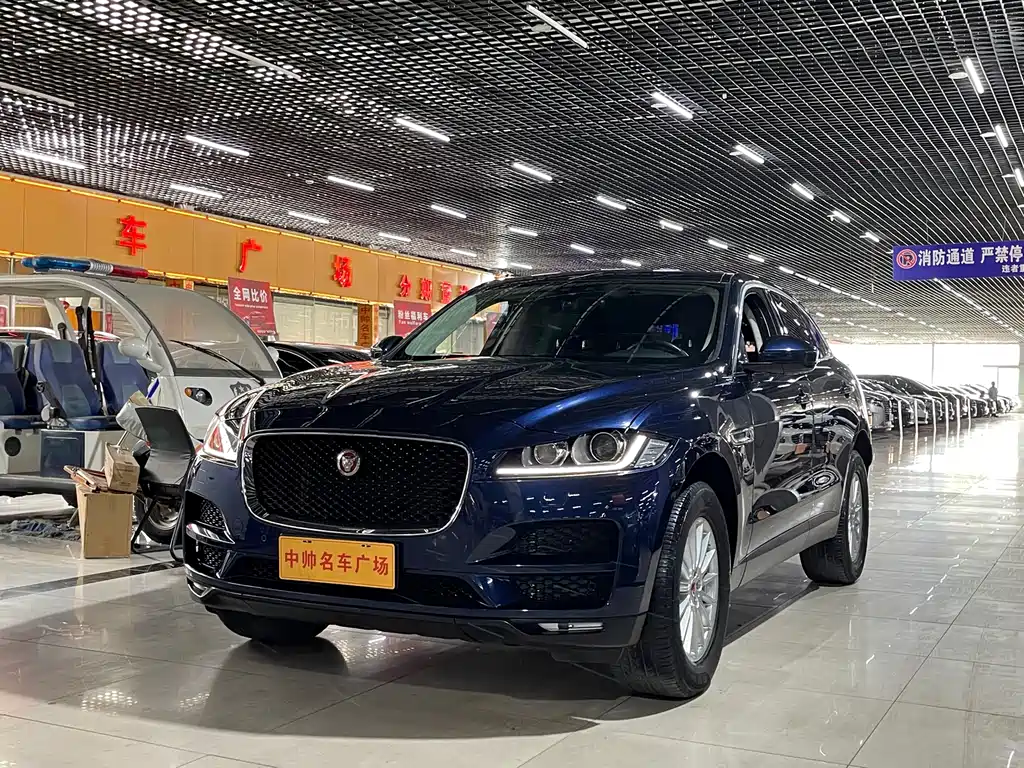 Jaguar F-PACE 2019 — фото 1