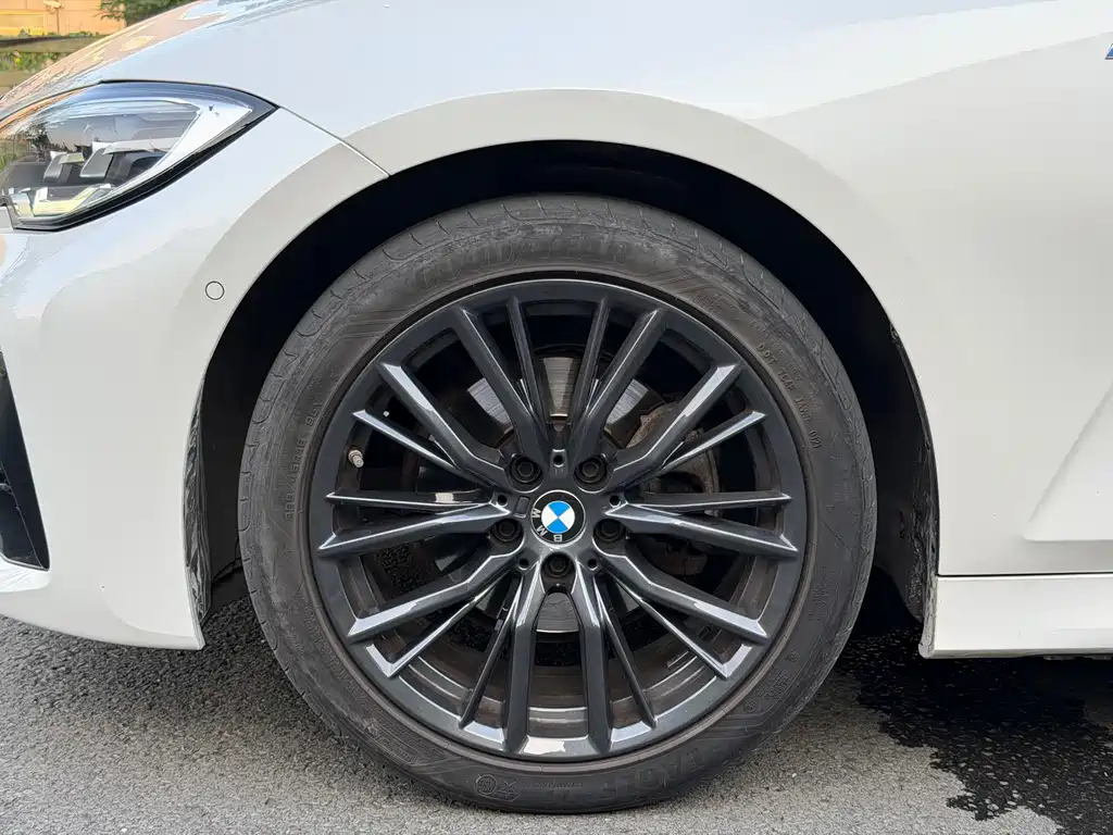BMW 3 Series 2021