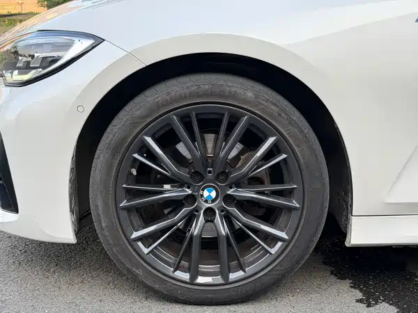 BMW 3 Series 2021