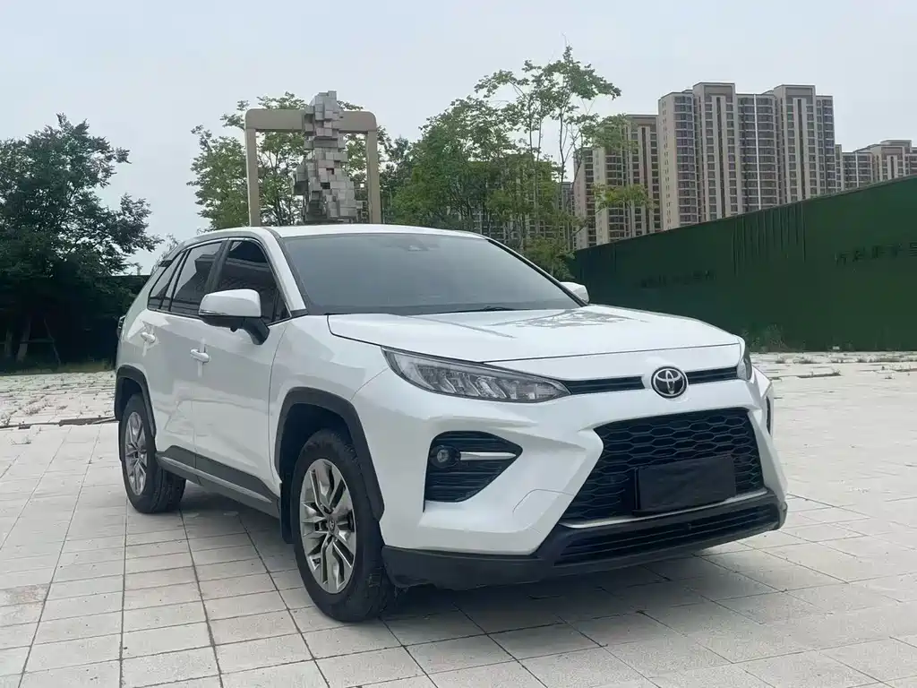 Toyota Wildlander 2022 — фото 3