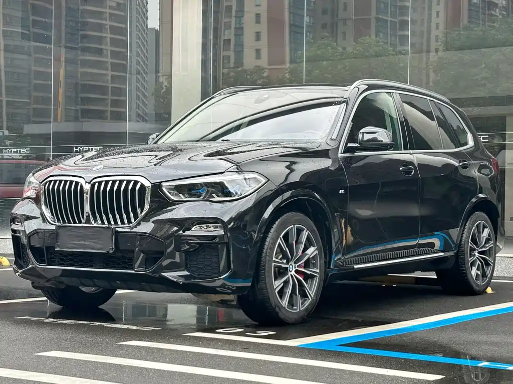 BMW X5 2020 — фото 1