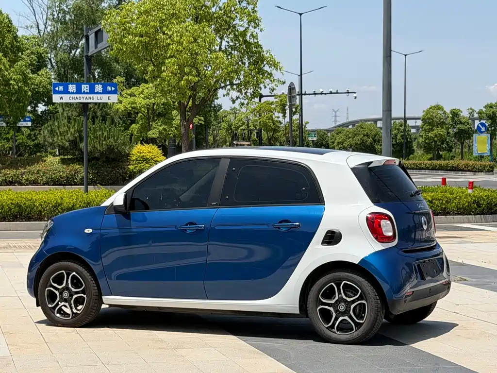 smart Forfour 2018 — фото 7