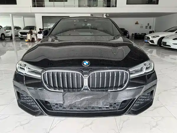 BMW 5 Series 2023
